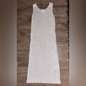 Devotion by Cyrus Knit dress in Light Heather Gray(size small)